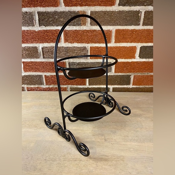 Longaberger Wrought Iron 2 Pie Server Stand Rack Holder Small Pie Plates - Picture 1 of 11